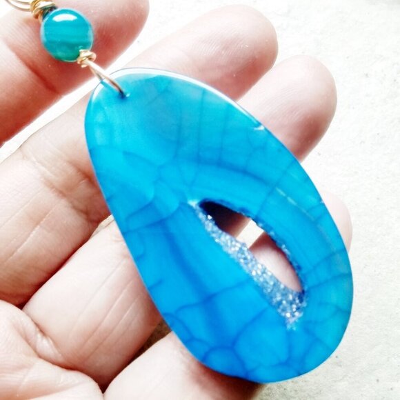 Blue Agate Geode Slice with Sugar Crystal Rim - Pendant - Azure & Ocean Blues - Picture 9 of 11